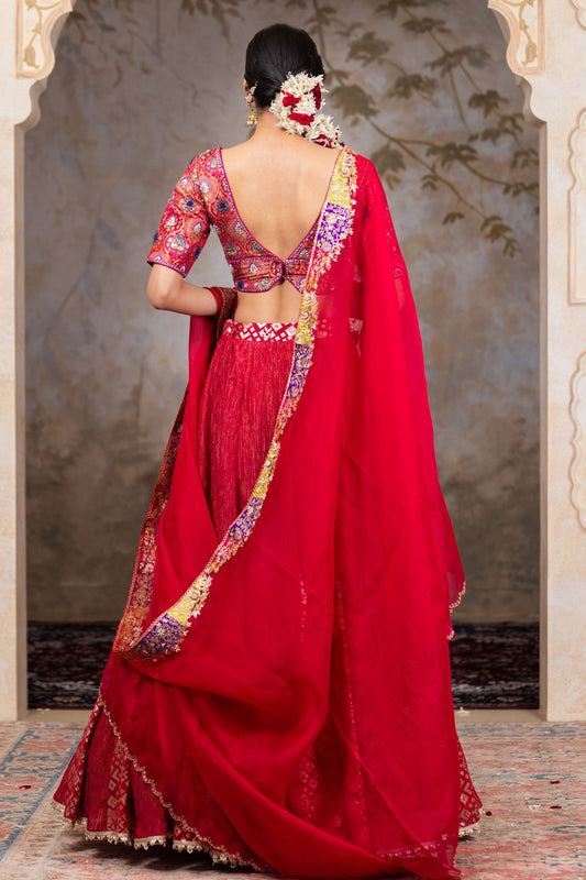 Premium Crushed Tissue Lehenga Set with Intricate Embroidery Organza Dupatta