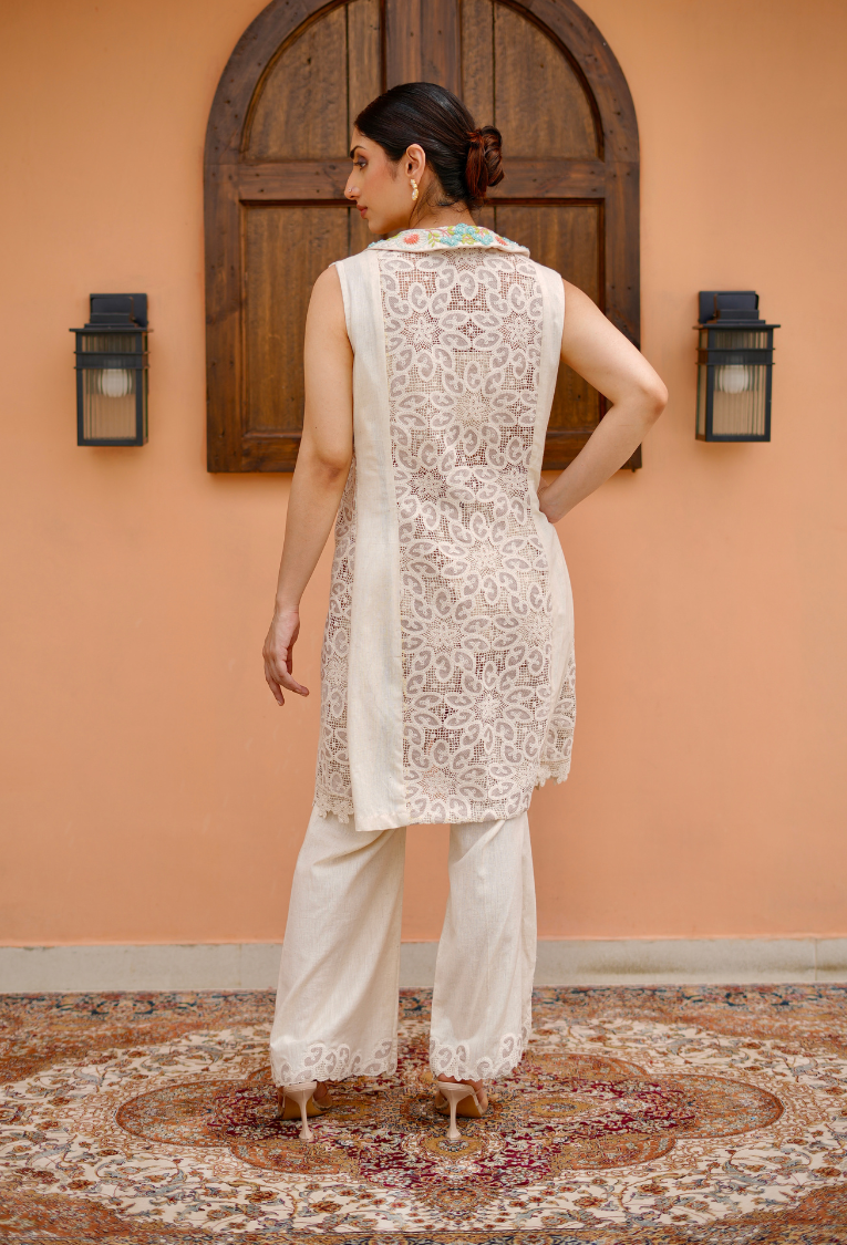 Beige Color Heavy Collor Joot Jacket