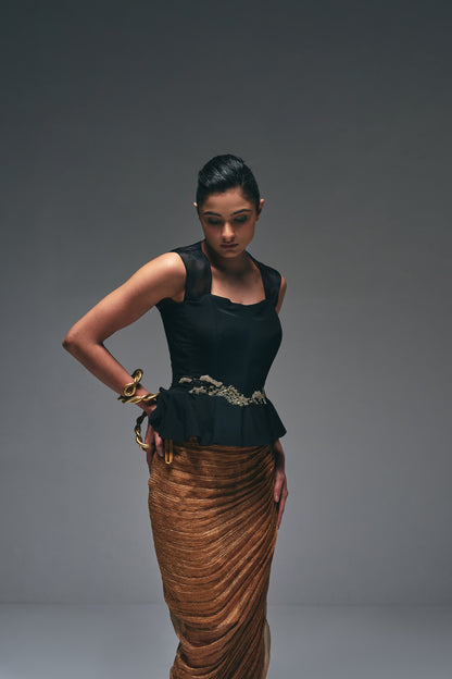 Elegant black crepe peplum top wit gathering skirt