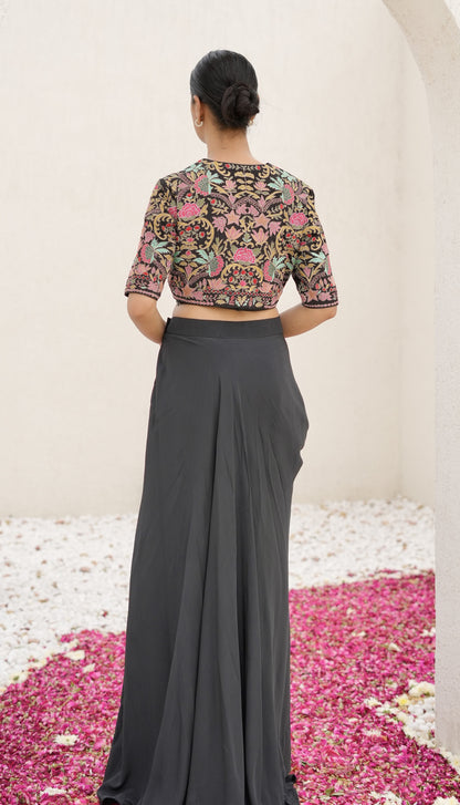 Black 3 pc set with heavy thread work short jacket