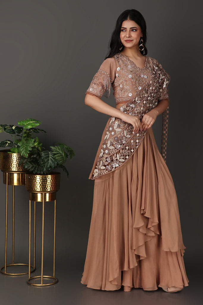 Brown drape with layer pallu