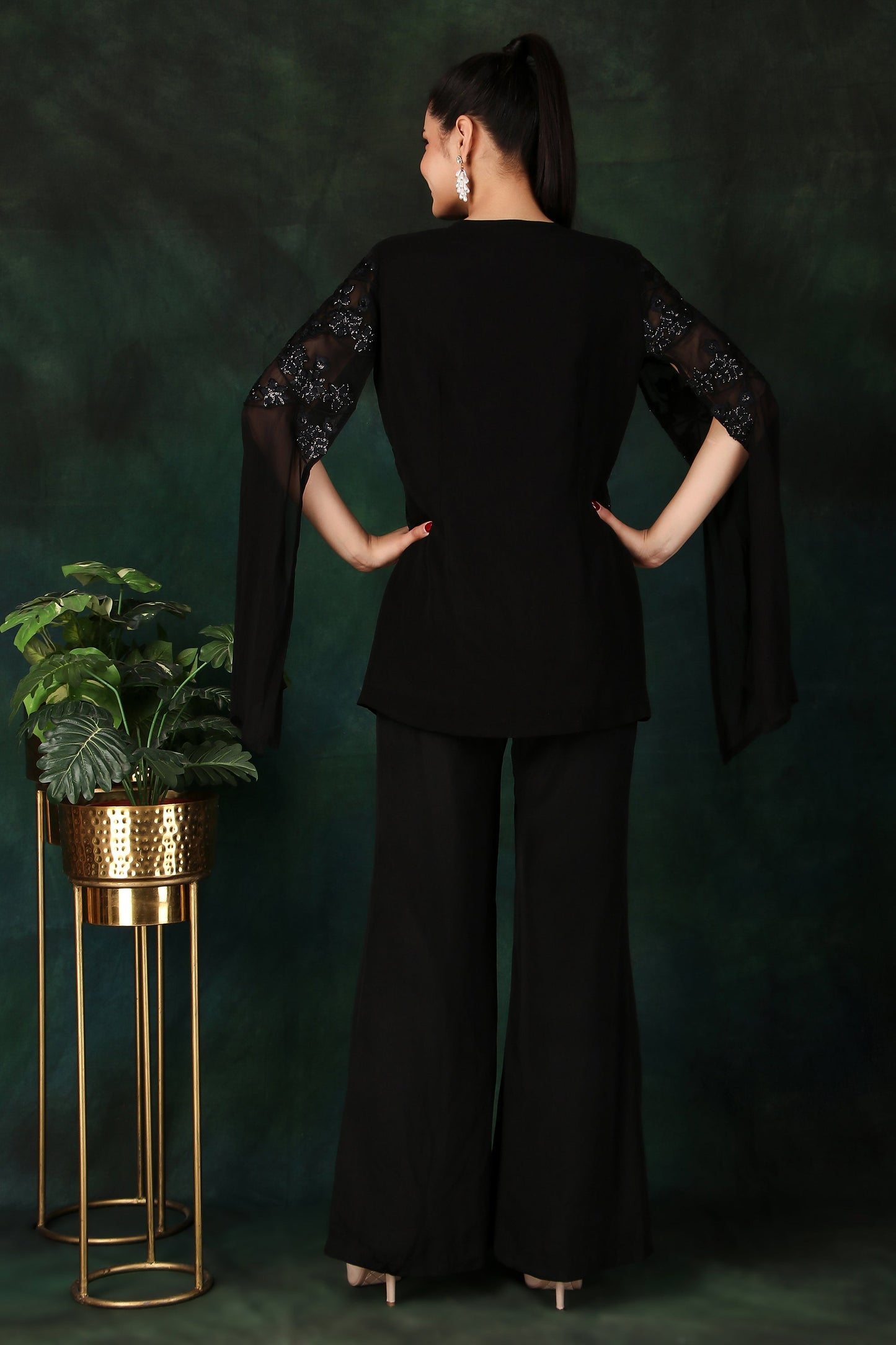 Black Sequin Corset Set with Slit Sleeves for Party And Cocktail Wear
